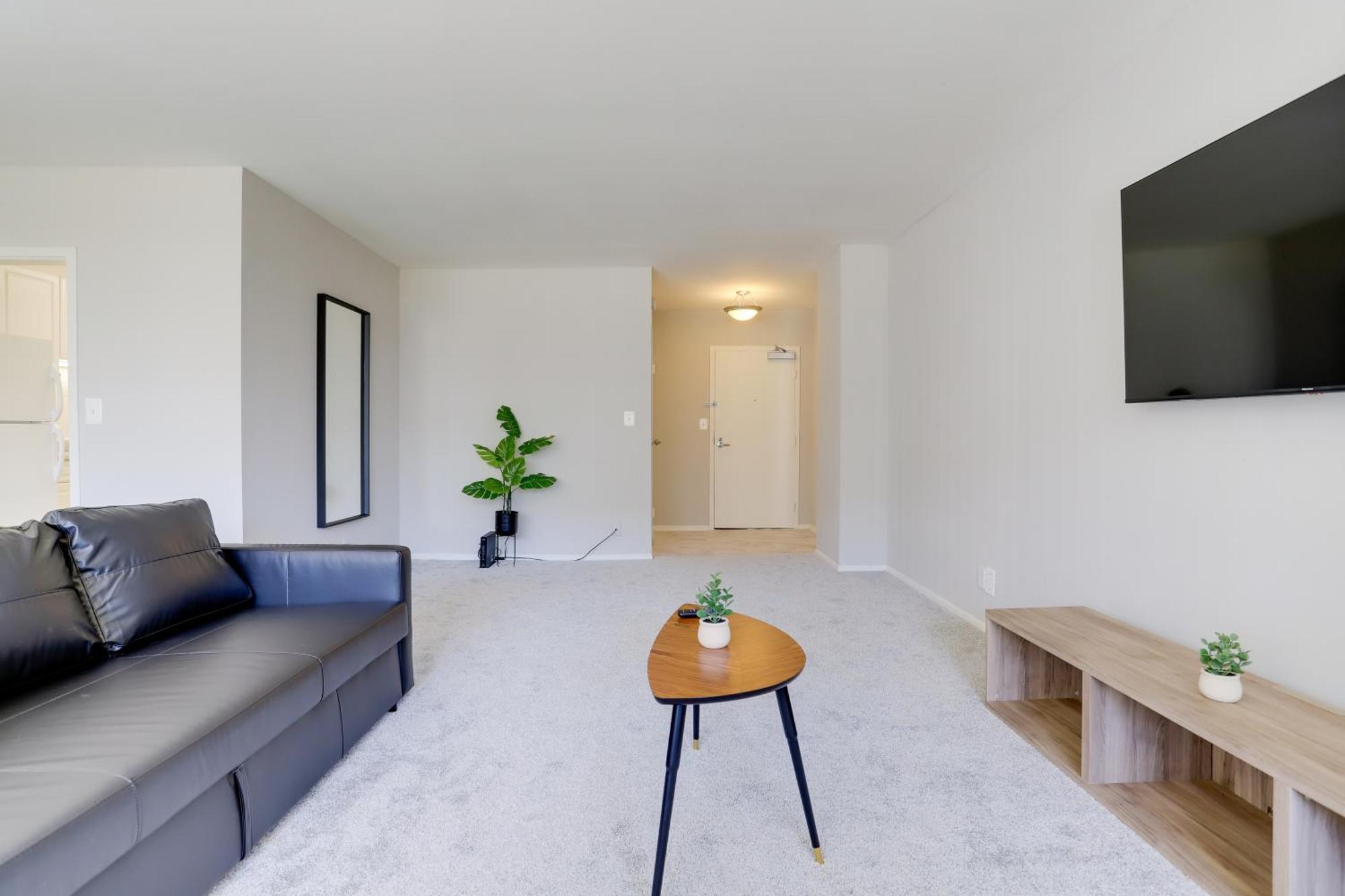 Style And Convenience Apartment At Crystal City Arlington Exterior foto